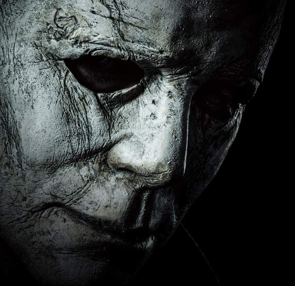 Halloween retoma a história clássica de 1978 e também homenageia o clássico vilão Michael Myers (Foto: Divulgação/Universal Pictures)