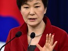 Presidente sul-coreana dispensa equipe por escândalo de corrupção