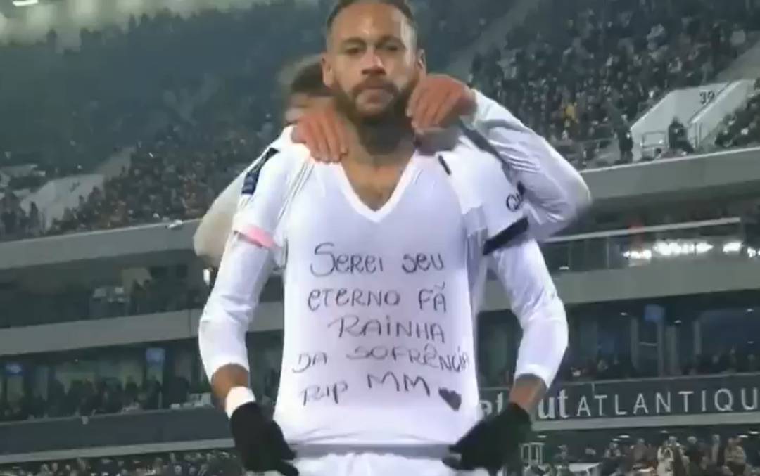 Neymar faz homenagem a Marília Mendonça ao marcar gol em jogo
