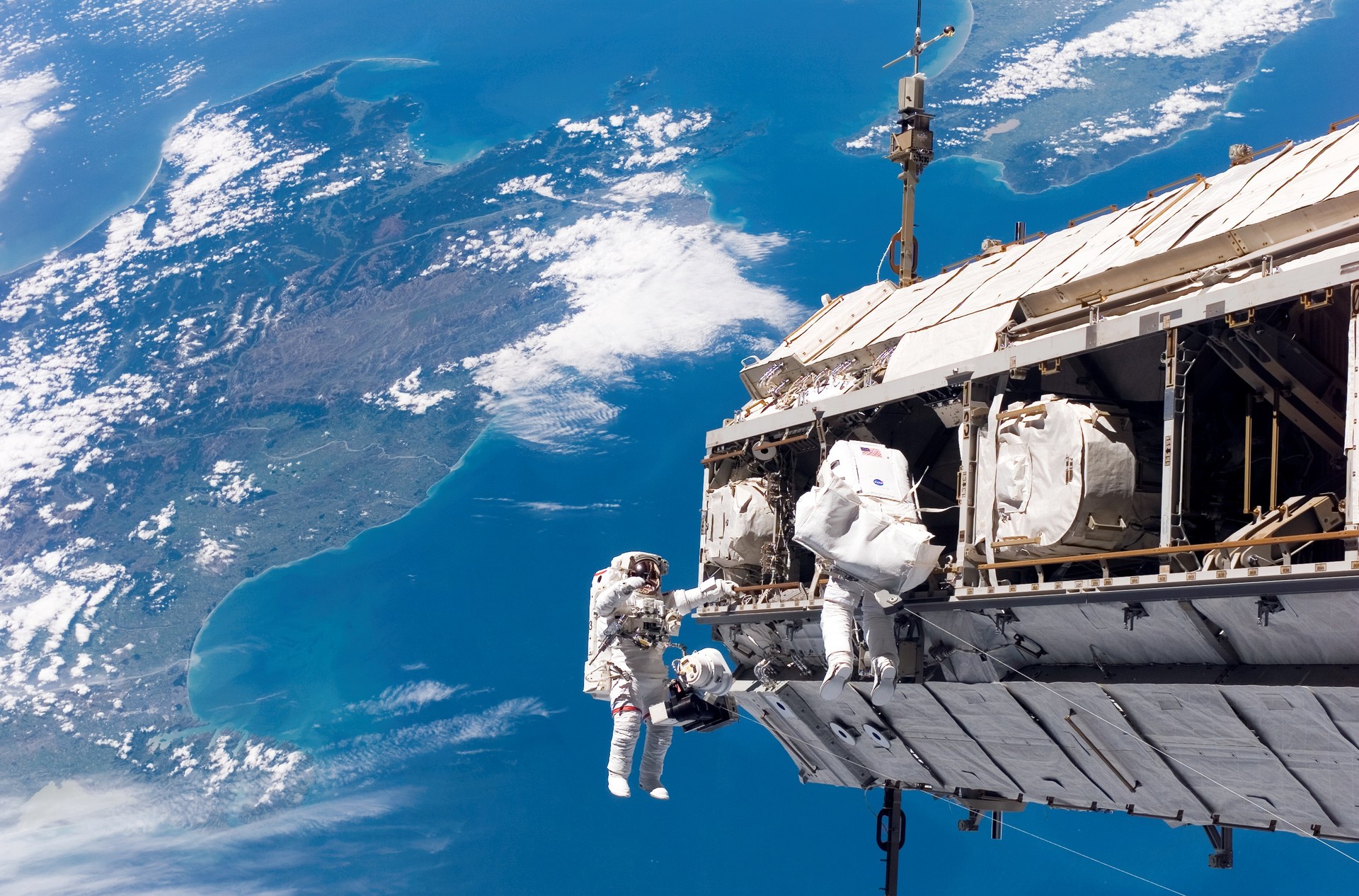 A Estação Espacial Internacional fica imune às restrições (Foto: Nasa)