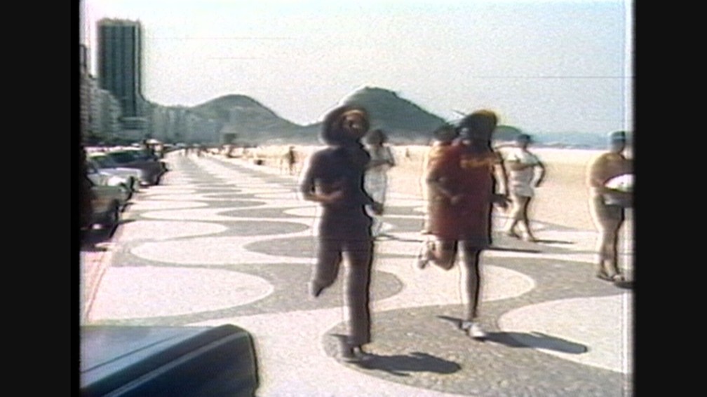 Bob Marley visitou o Brasil em 1980 e correu pela orla de Copacabana — Foto: Reprodução/Globo
