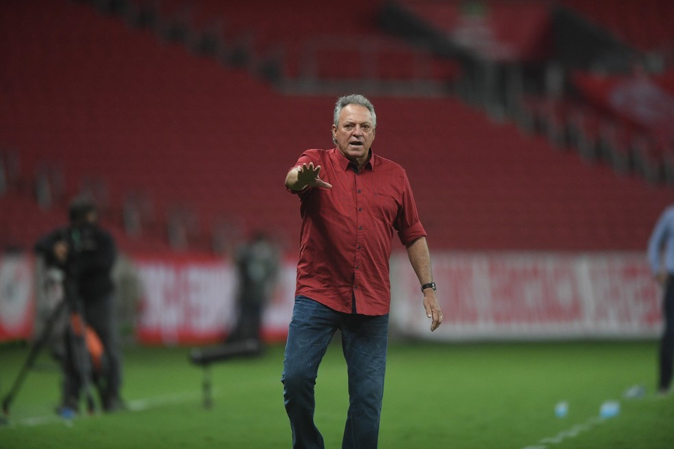 Abel Braga durante jogo do Inter no último Brasileirão — Foto: Ricardo Duarte/Divulgação, Inter