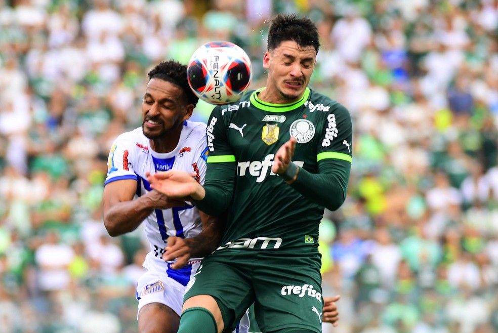 Piquerez é substituído na final entre Água Santa e Palmeiras e preocupa