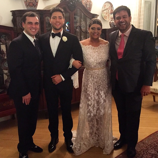 Preta Gil e Rodrigo Godoy com convidados (Foto: Reprodução/Instagram)
