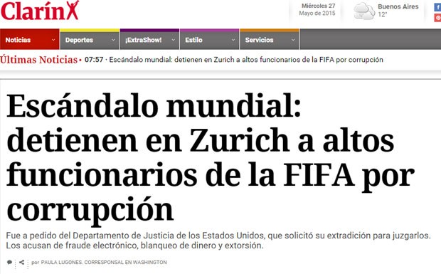 O argentino “Clarín” também destaca as prisões de dirigentes da Fifa (Foto: Reprodução/Clarín)