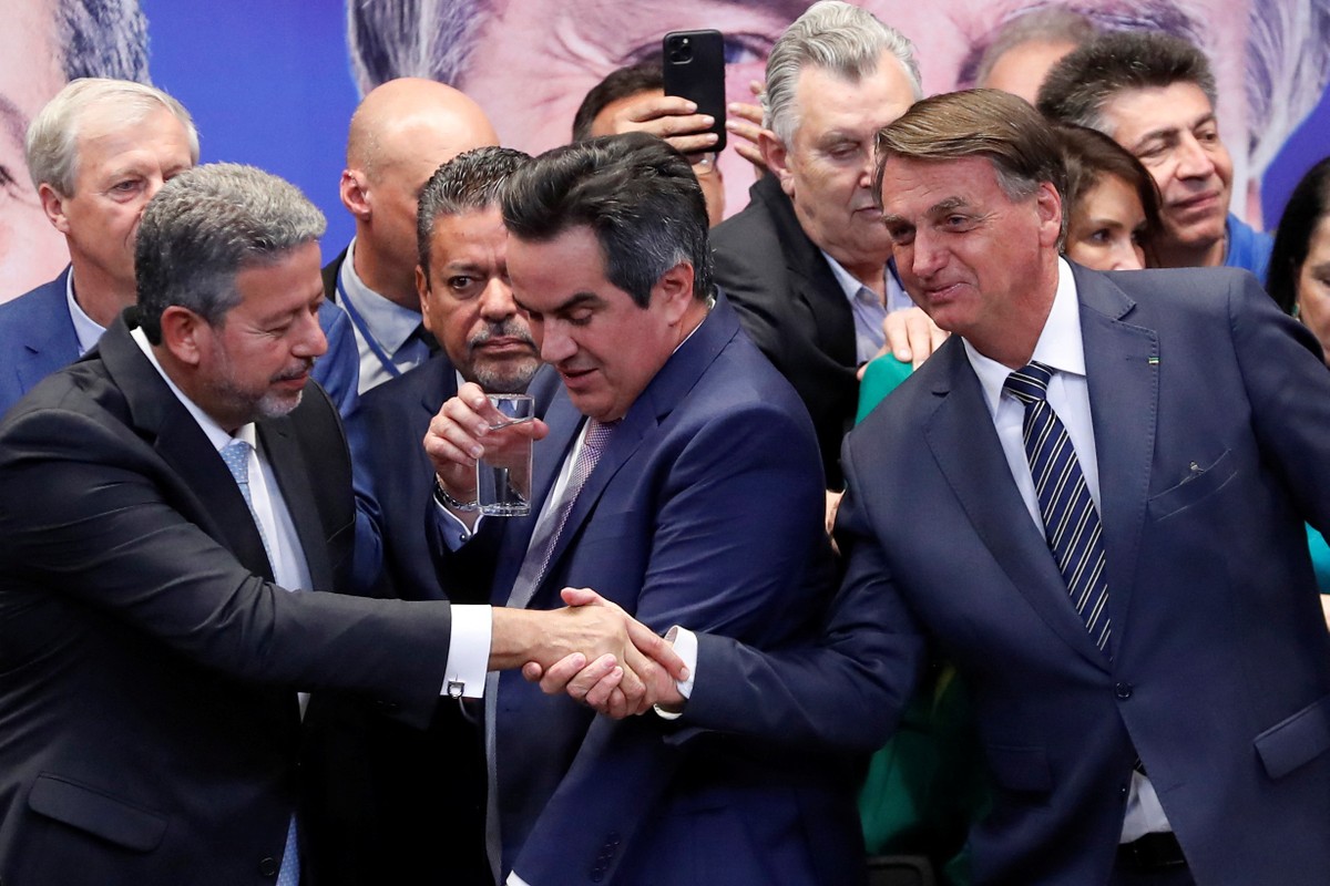 Por que Bolsonaro elogiou Lira mesmo após presidente da Câmara faltar ao 7 de Setembro em Brasília