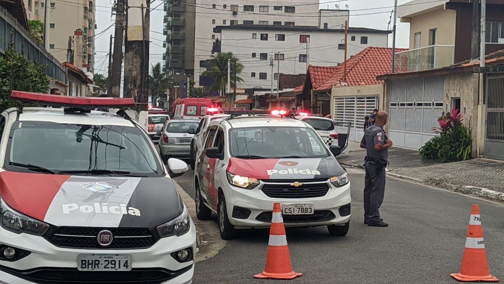 Caso ocorreu na Rua Carlos José Borstens, em Praia Grande, SP — Foto: Reprodução/Praia Grande Mil Grau