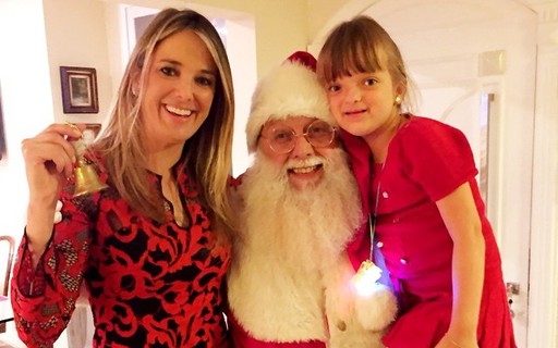 De Vestido Vermelho Rafa Justus Aproveita Natal Com Ticiane Pinheiro Quem Quem News