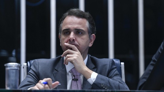 Pacheco e líderes do Senado rejeitam proposta de Lira sobre MPs