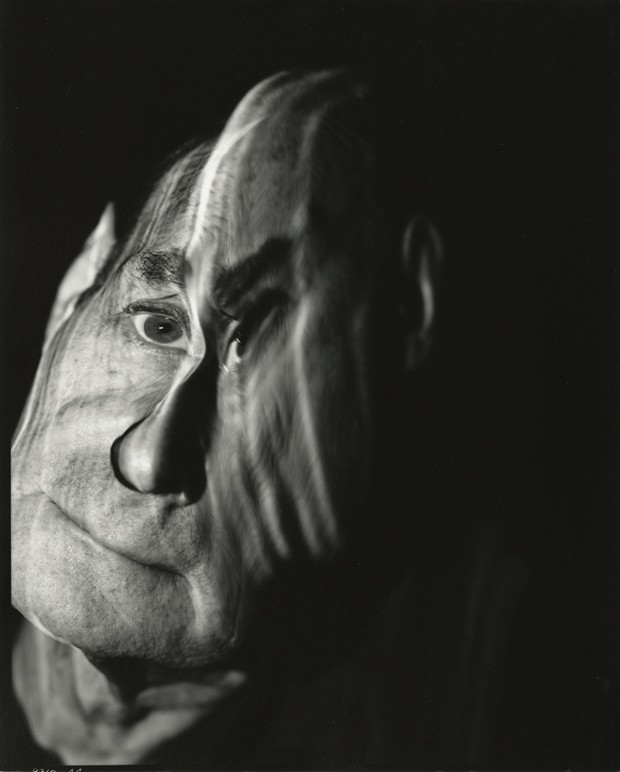 Autorretrato de Irving Penn clicado em (1993) (Foto: Divulgação/Irving Penn)