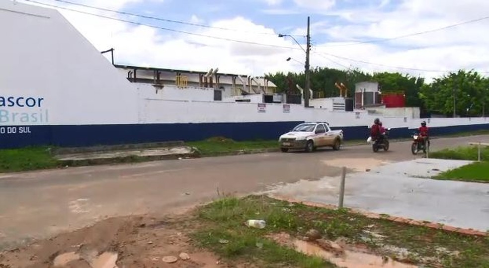 Dos 34 geradores, 16 foram danificados e a região entrou em um rodízio de energia (Foto: Reprodução/Rede Amazônica Acre )