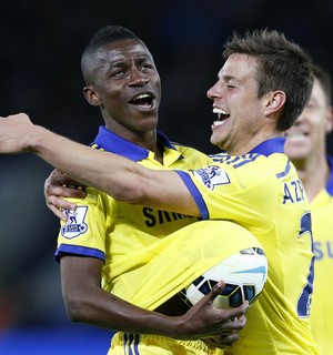 Ramires comemora, Leicester x Chelsea (Foto: Agência Reuters)