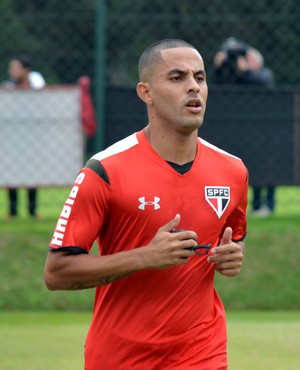 Meia ou atacante do São Paulo? 