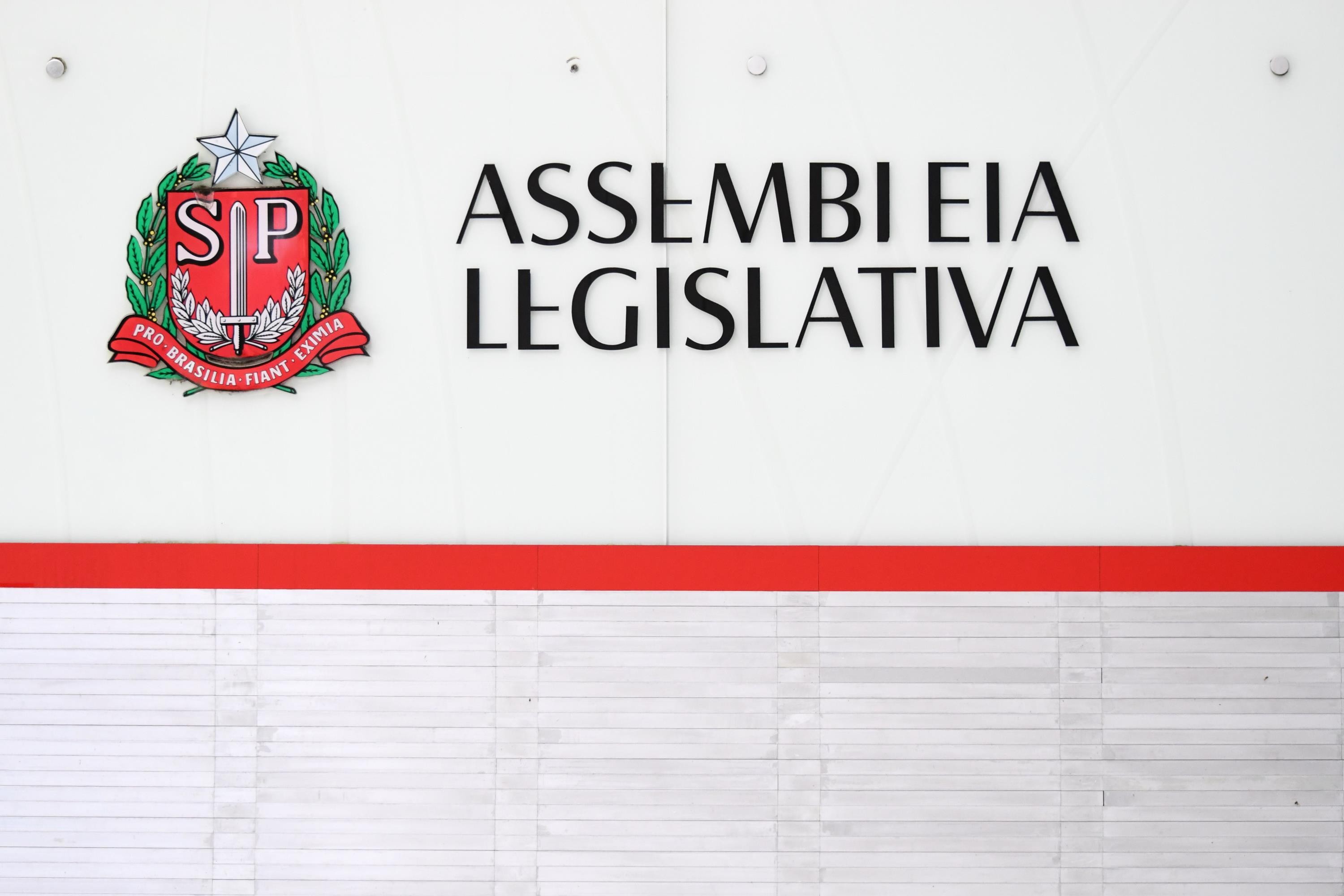 Alesp aprova projeto que regulariza posse de terras públicas; oposição diz que texto é 'inconstitucional'