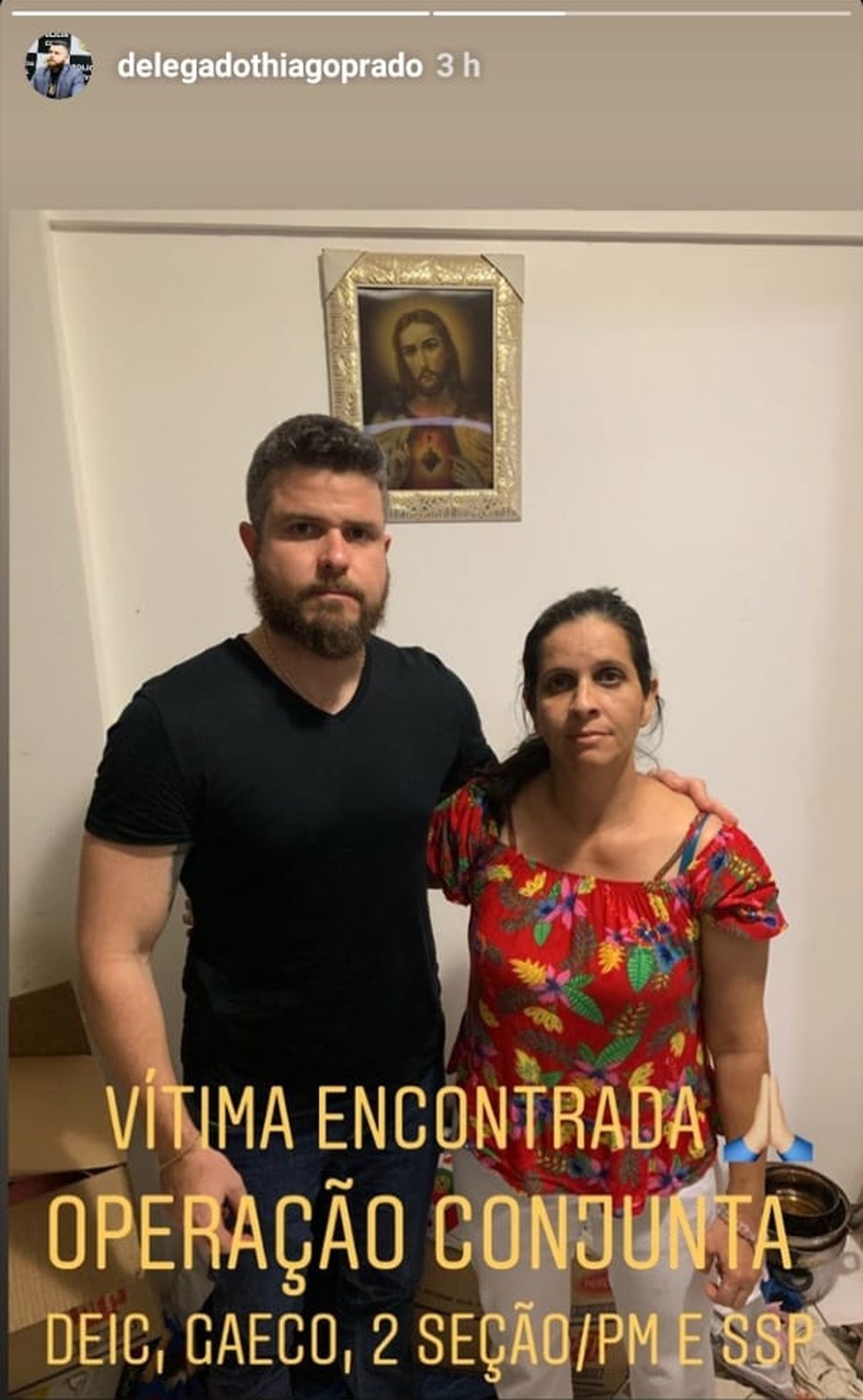 Delegado Thiago Prado divulgou foto com Adriana após a operação de resgate em Alagoas — Foto: Reprodução/Instagram