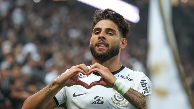 Yuri Alberto comemora gol do Corinthians contra o Cuiabá