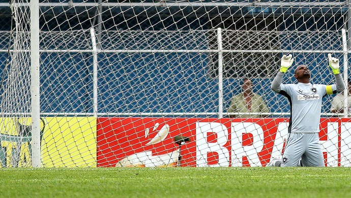 Jefferson supera Grohe e Martín Silva com a melhor defesa da última quarta
