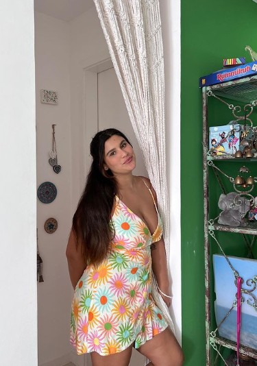 Giulia Costa mostrou o seu novo apartamento nas suas redes sociais 