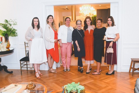 Antonia Petta, Barbara Migliori, Silvia Rogar, Costanza Pascolato, Ana Isabel de Carvalho Pinto, Daniela Falcão e Luiza Souza