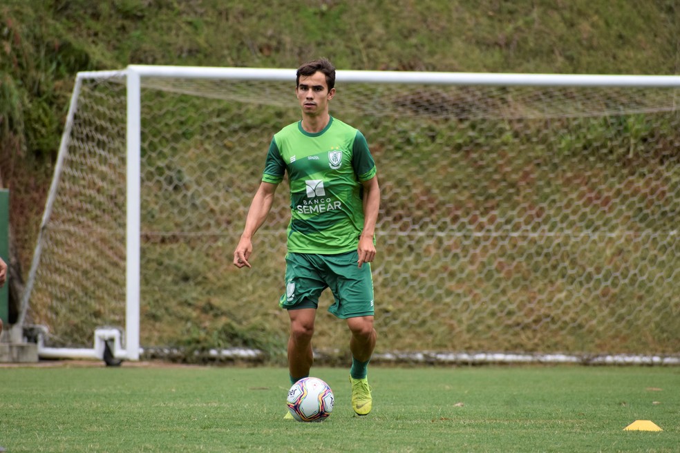 Ze Ricardo Fala De Objetivos Na Carreira E Destaca Foco Subir E Manter O America Mg Na Elite America Mg Ge