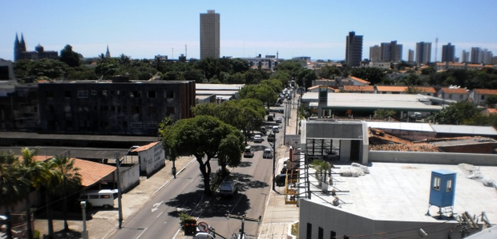  Um dos pontos de higienização fica na Avenida Dom Manuel, no Centro — Foto: Arquivo/G1 Ceará