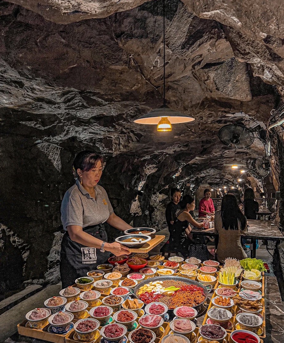 restaurante caverna china