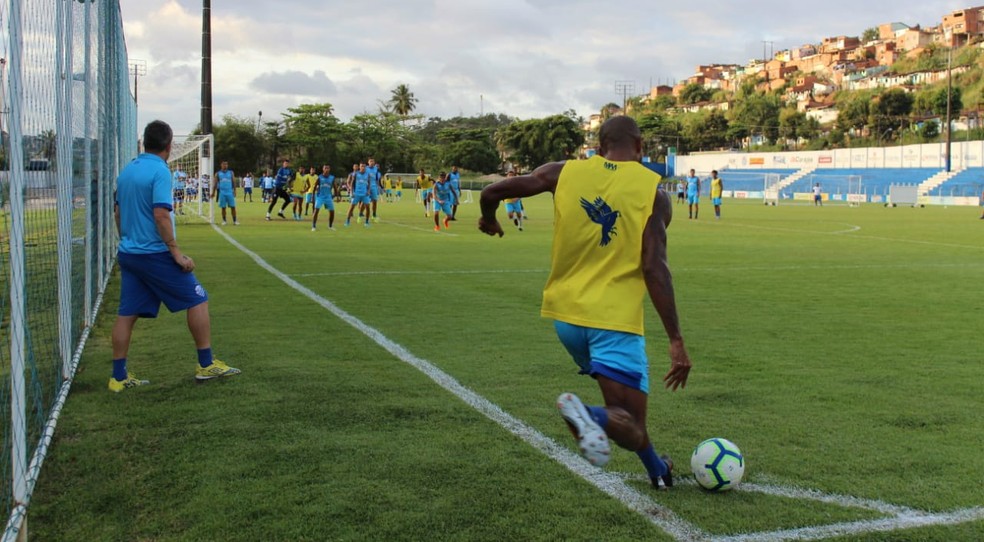 CSA enfrenta o Avaí, no domingo — Foto: João Alvim - GloboEsporte.com