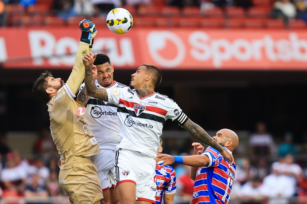 Números do jogo: Fortaleza finaliza menos contra São Paulo, mas é efetivo