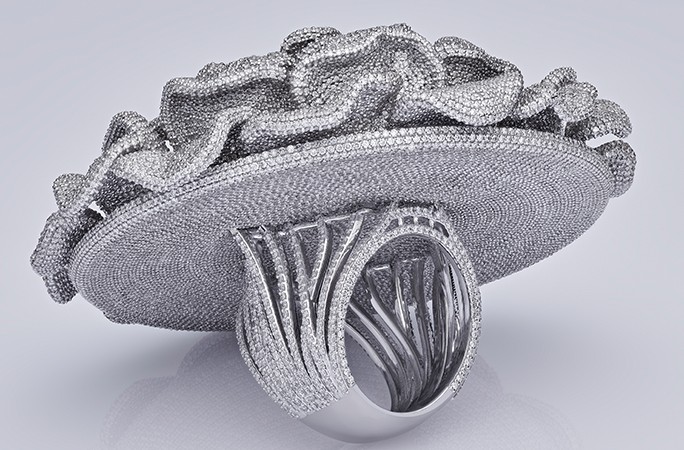 Joalheiro quebra recorde com 24.679 diamantes em um anel (Foto: SWA Diamonds/ Guinness)