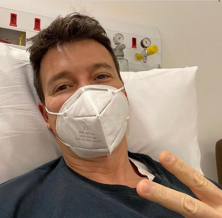 Rodrigo faro no hospital (Foto: Instagram)