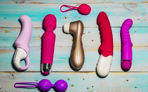 Sex toys: Dicas simples de como higienizar e guardar seus brinquedos -  Revista Marie Claire | Sexo