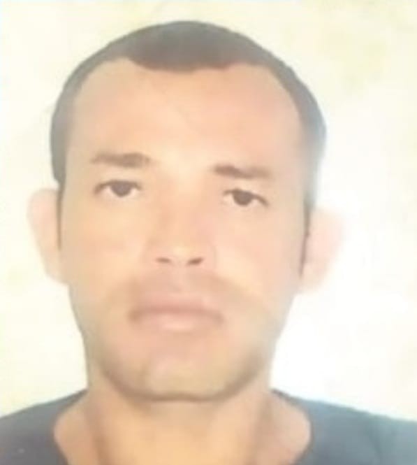 Motociclista morre após bater de frente com carro em estrada de Linhares, ES