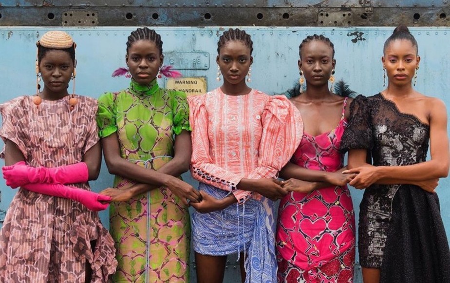 Modelos nigerianas fotografadas na Lagos Fashion Week, em 2019