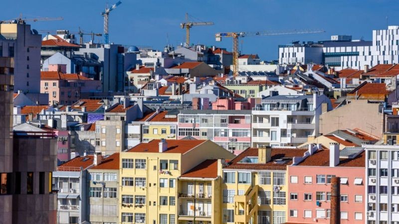 Preços de imóveis não param de crescer em cidades como Lisboa e Porto (Foto: GETTY IMAGES)