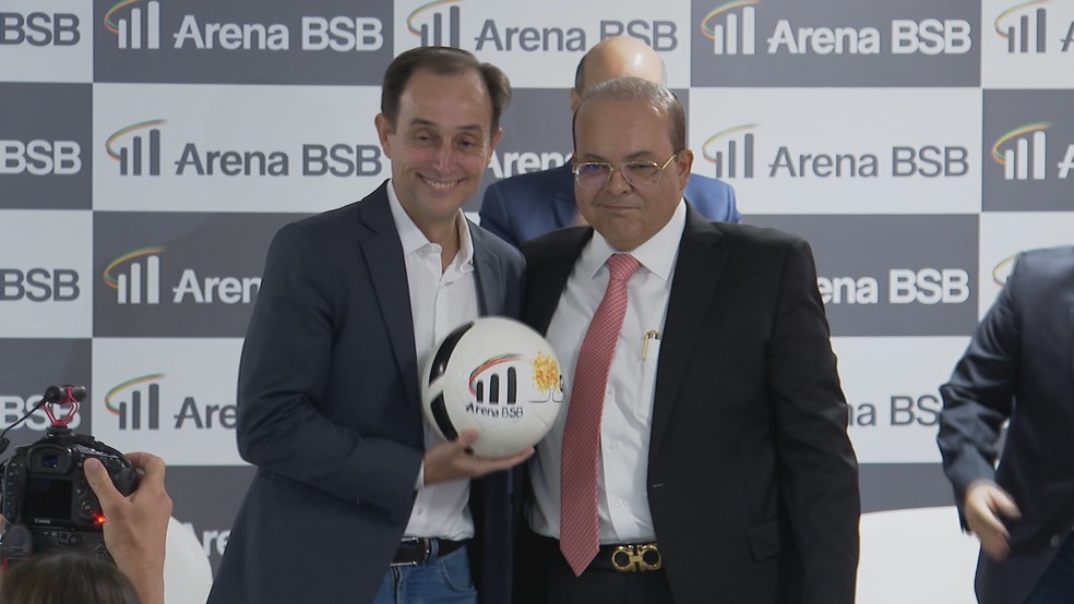 Arena BSB adminsitra o estádio Mané Garrincha desde fevereiro — Foto: Reprodução/TV Globo