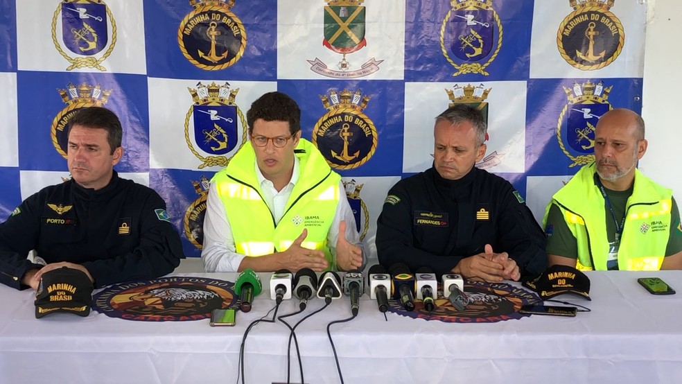 Ministro Ricardo Salles durante coletiva de imprensa em São Luís — Foto: Lucas Vieira/G1