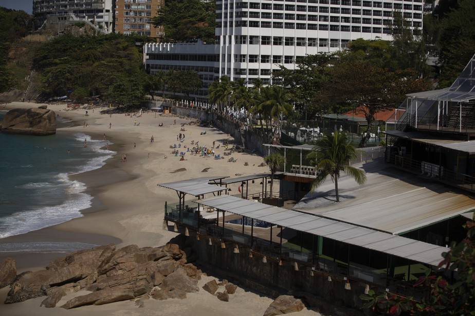 Faro Beach Club terá de deixar a Praia do Vidigal