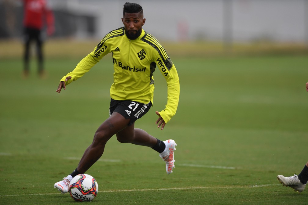 Rodinei est� emprestado pelo Flamengo ao Inter � Foto: Ricardo Duarte/Divulga��o Inter
