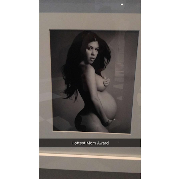 A homenagem de Kylie Jenner à sua irmã, Kourtney Kardashian (Foto: Snapchat)