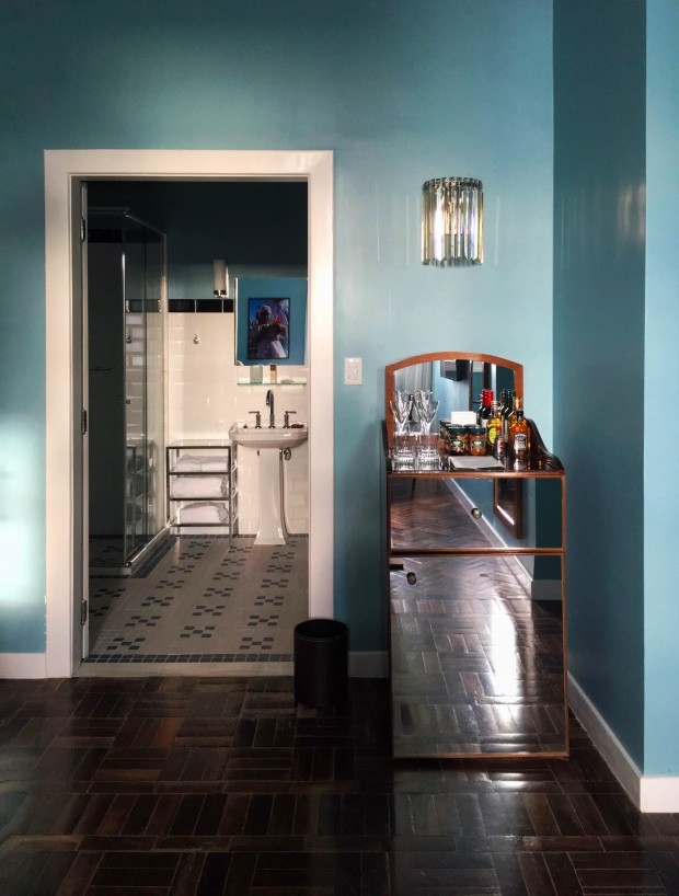 Décor do dia: quarto azul com inspiração art déco (Foto: Michell Lott)
