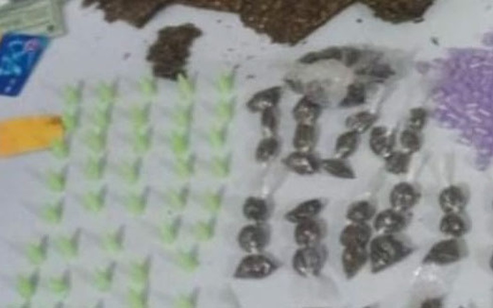 Dois homens morrem em confronto com policiais militares no Bairro da Paz, em Salvador — Foto: Divulgação/Polícia Militar