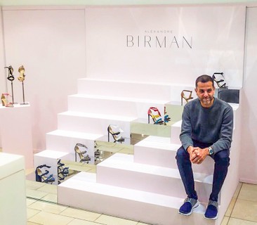 Alexandre Birman abre pop-up store na Harvey Nichols