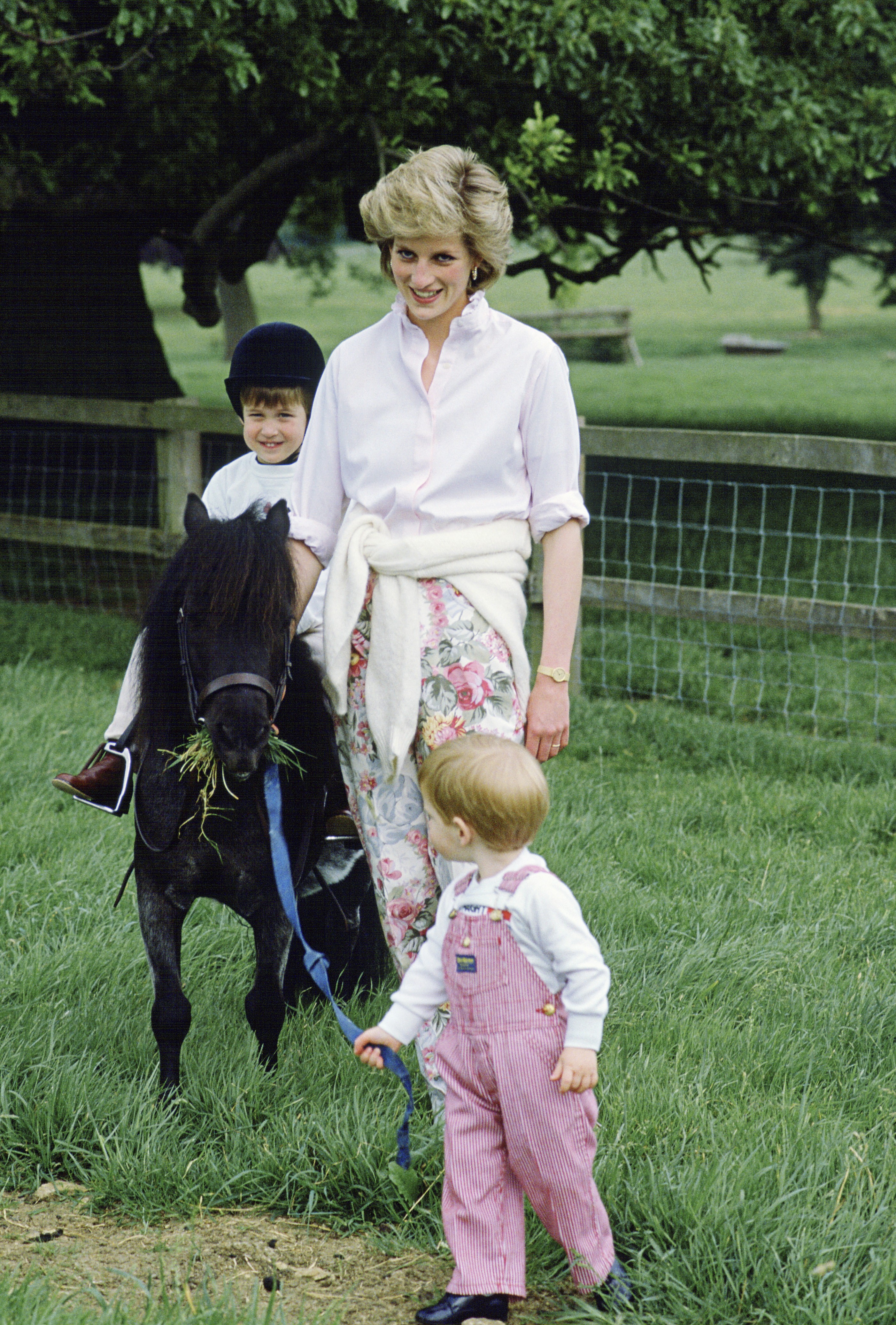 1986 Floral trousers meant playtime at Highgrove. (Foto: Tim Graham Photo Library via Get)