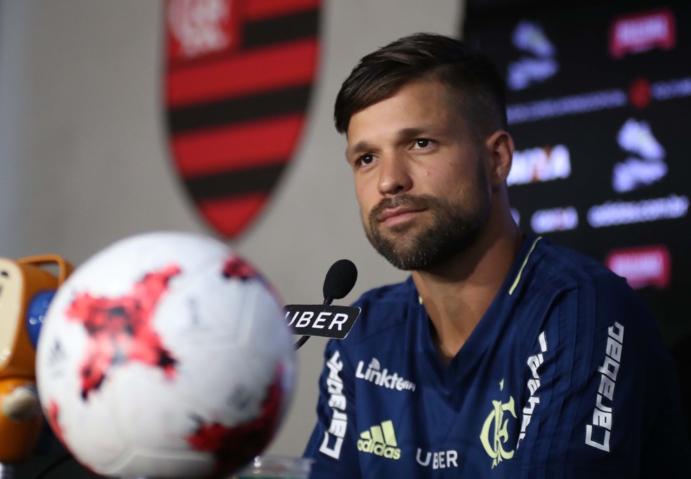 Diego desfalca o Flamengo contra o Coritiba, no sábado (Foto: Gilvan de Souza/Flamengo)