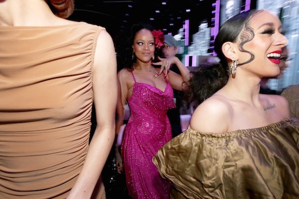 A cantora Rihanna na edição de 2018 do Grammy (Foto: Getty Images)
