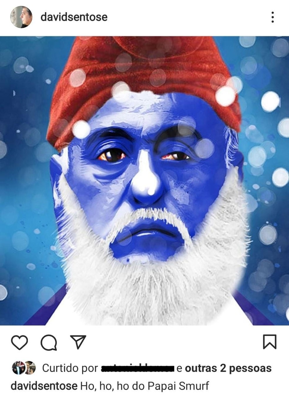 Troca da cor vermelha pela azul na decoração de Natal de Rio Branco gerou memes de internautas — Foto: Reprodução