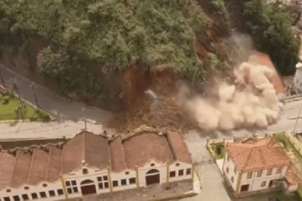 Deslizamento destrói casarão histórico em Ouro Preto (Foto: Reprodução)