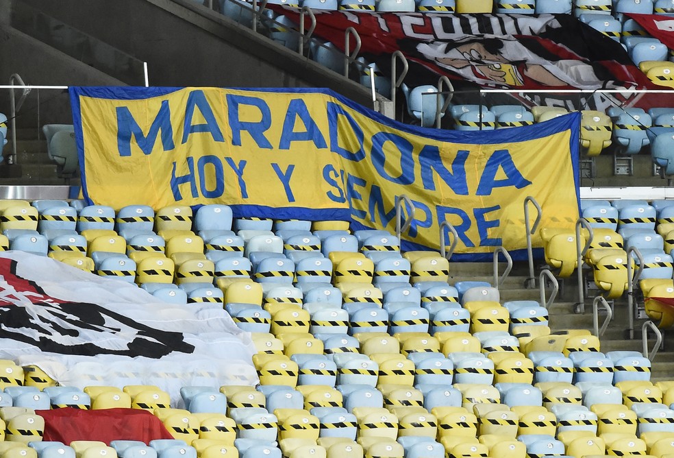 Homenagem Maradona Maracanã Flamengo Racing — Foto: André Durão