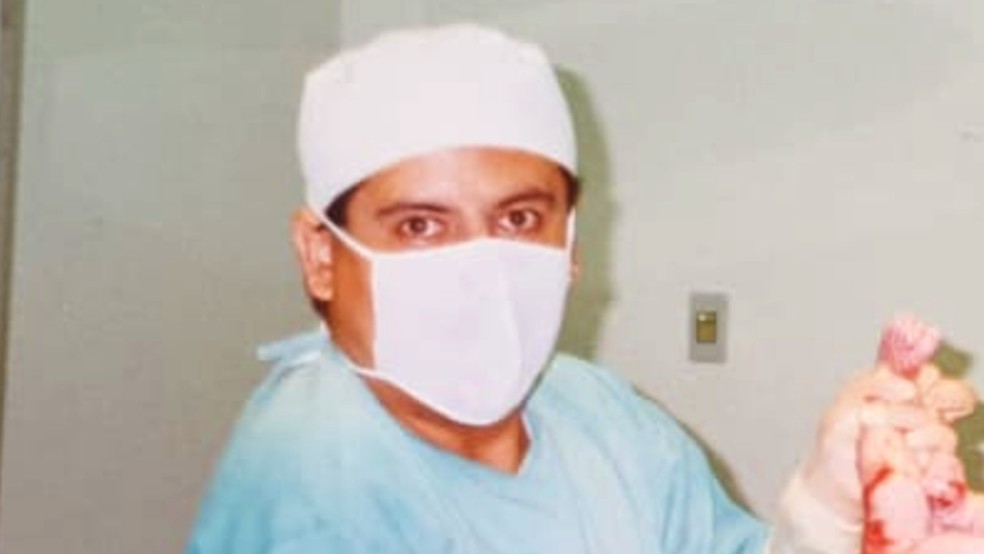 Médico William Maldonado atuava em UPA de Curitiba e morreu vítima da Covid-19.  — Foto: Arquivo Pessoal