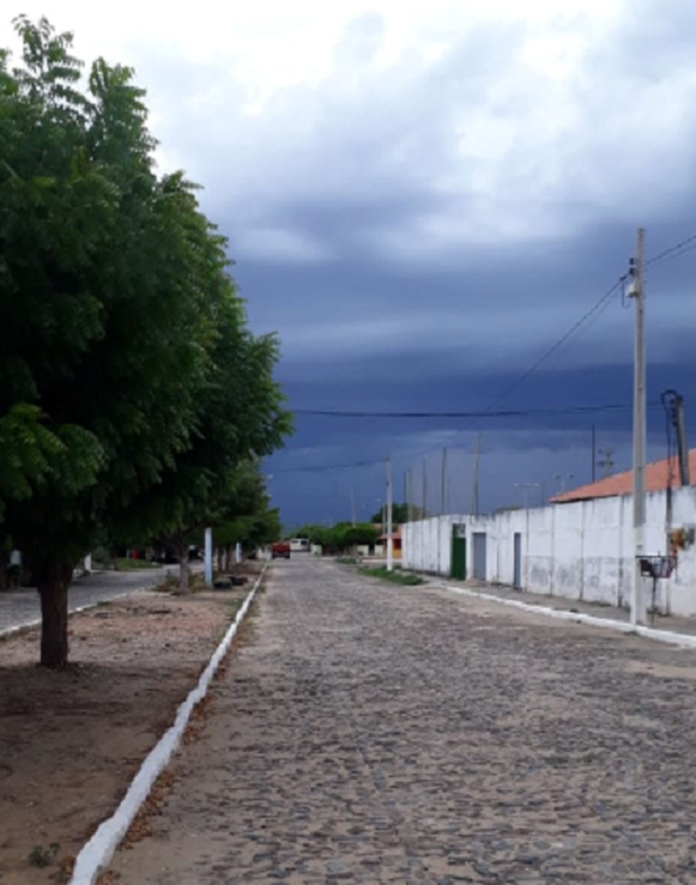 Previsão da Funceme para os próximos dois dias é de tempo nublado e de chuva em todo o Ceará. — Foto: Reprodução/TV Verdes Mares